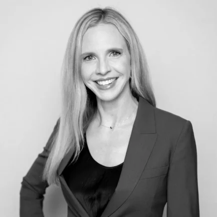 Laurie Schultz, CCIM