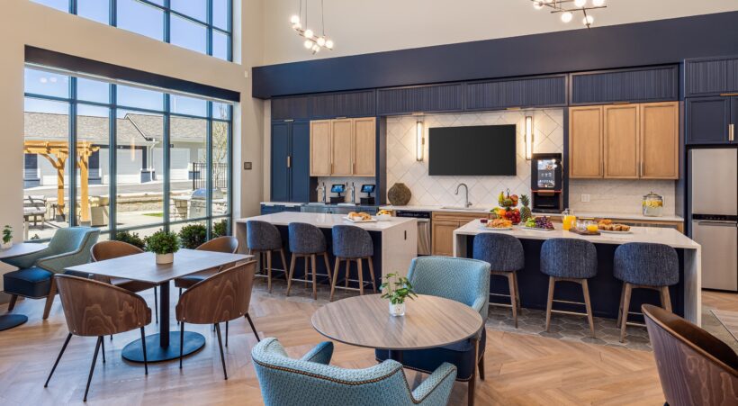 Viva Bene dining