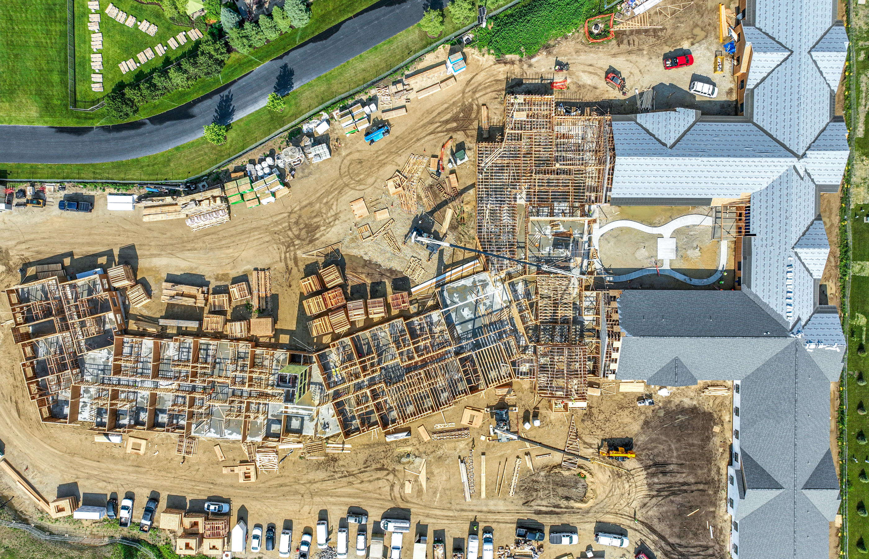 Avenue Construction Progress